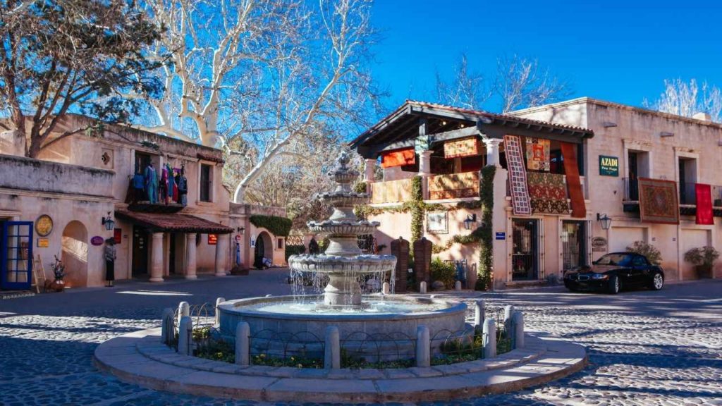 Tlaquepaque Arts & Shopping Center