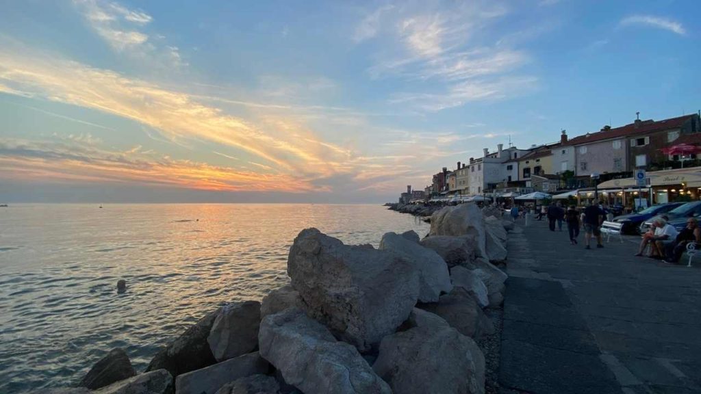 The rocky beaches of Piran - Things to do in Piran