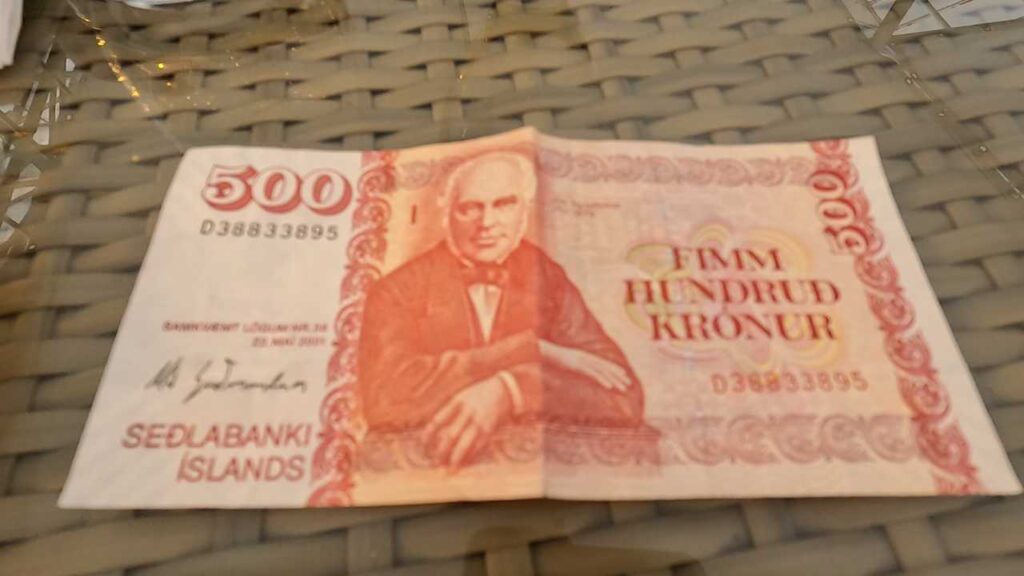 Icelandic 500 Kronur note