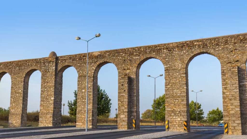 Evora Aqueduct