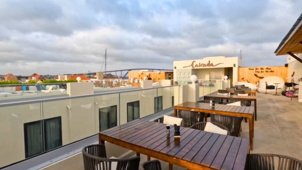 The tables and vibe at Cascada rooftop bar