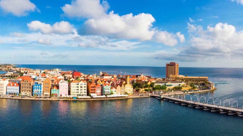 the aerial view of Willemstad's colorful buildings
