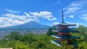Read more about the article The Ultimate 10-Day Japan Itinerary: Tokyo, Kyoto, and Osaka Adventures